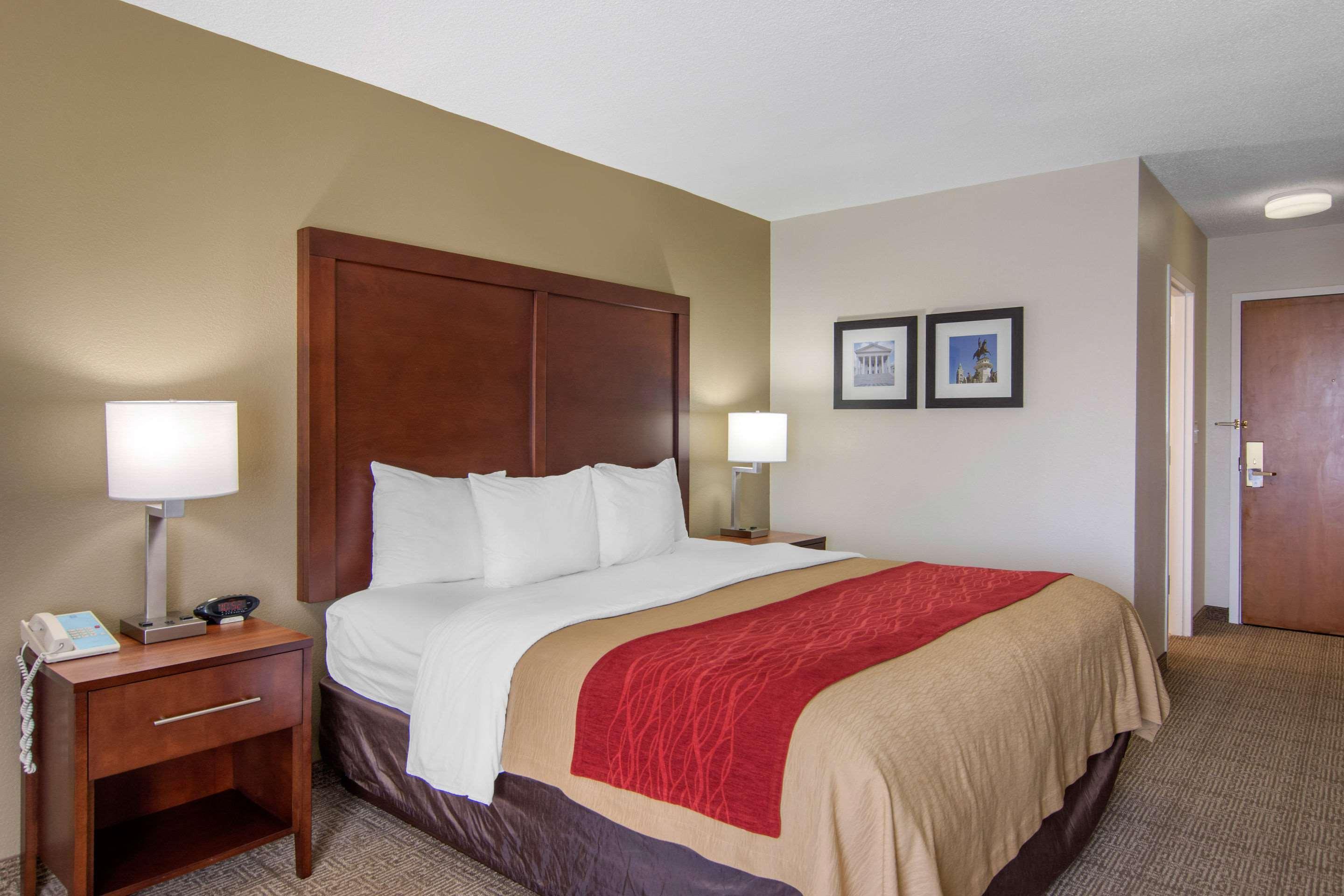 Inn Comfort - Richmond South 3*